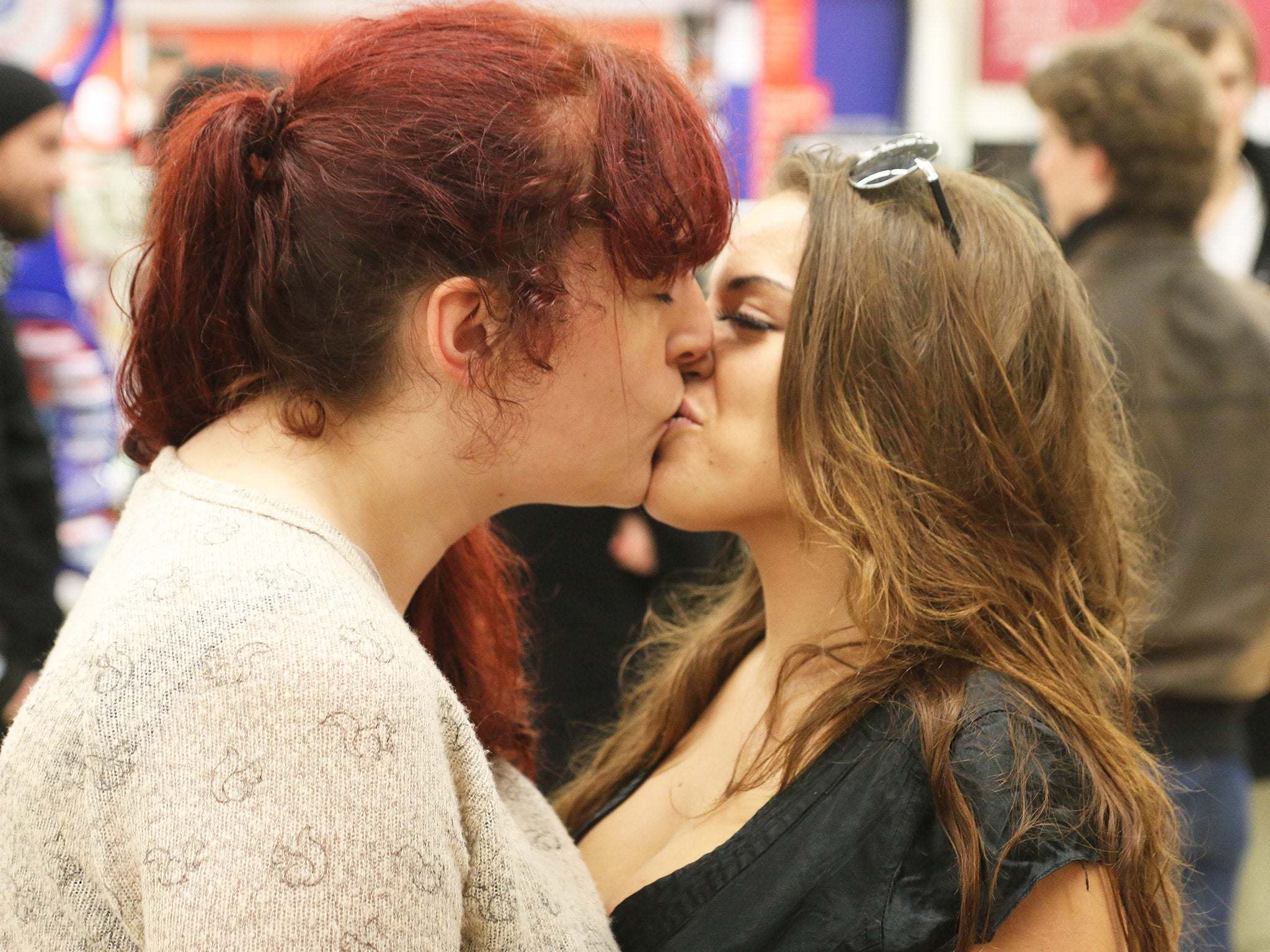 lesbian dating apps 2014